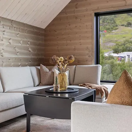 Daire Mountain View - Penthouse Stranda (More og Romsdal)