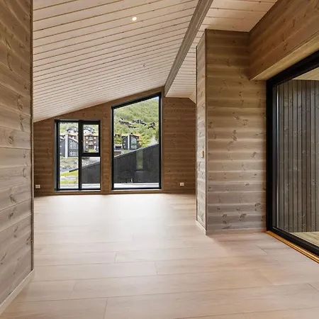 Daire Mountain View - Penthouse Stranda (More og Romsdal)