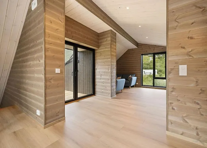 Mountain View - Penthouse Apartment