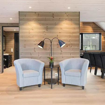 Mountain View Apartment - Penthouse *